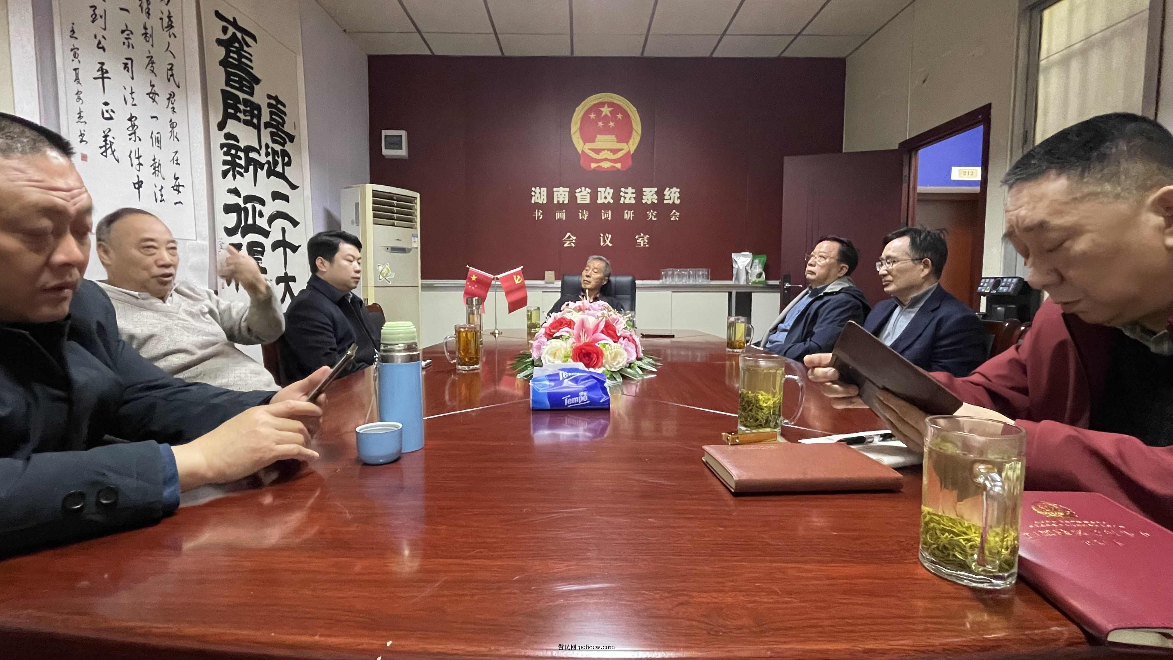 中国法治文化网华中工作部召开会议布署近段工作 中国法治文化网华中工作部召开会议布署近段工作