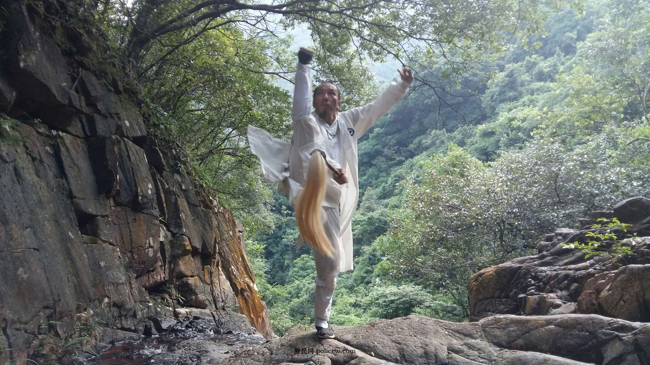 武当三丰派传人陈师航 武当三丰派传人陈师航