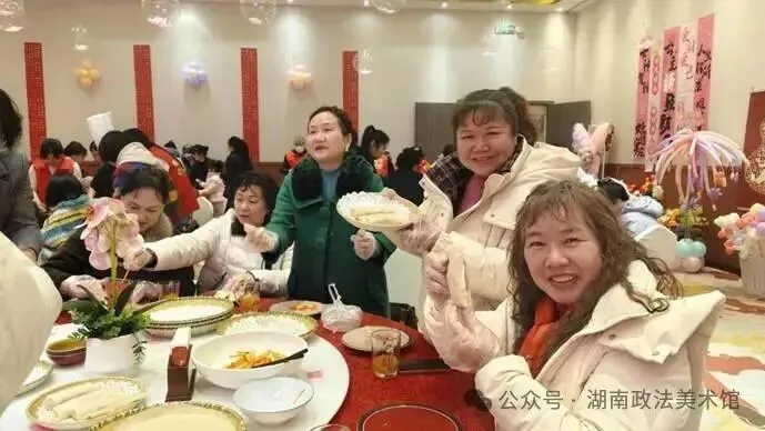 b0a662bb298efb6d2216854230f3d472